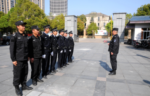 如何做好一名合格的保安服務(wù)人員